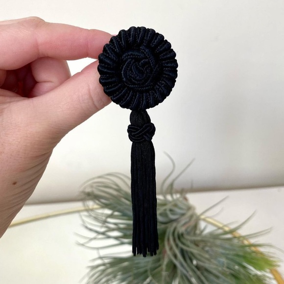 Cute Vintage Handmade Black Tassel Brooch - Picture 2 of 4